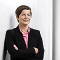 Corinna Conradi, Deutsche Bank AG